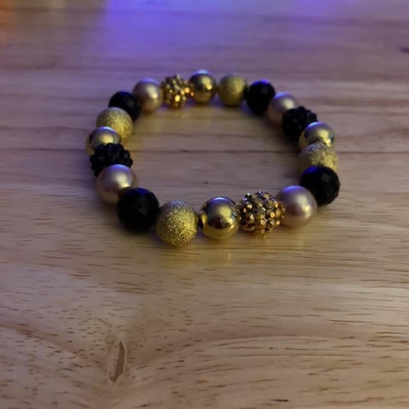 Bracelets - Picture 2 of 2